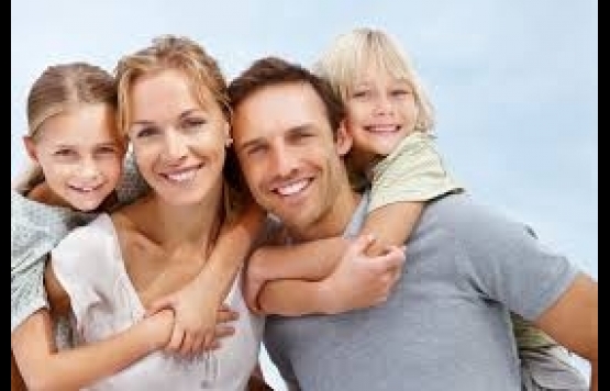 Mutlu Aile Ortamında Yetişen Çocuklar Okulda Daha Başarılı