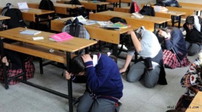 Deprem sonrası Valilik`ten `tatil` açıklaması