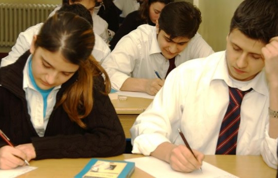 MEB`den izinli temel liselere kayıt yaptırın uyarısı