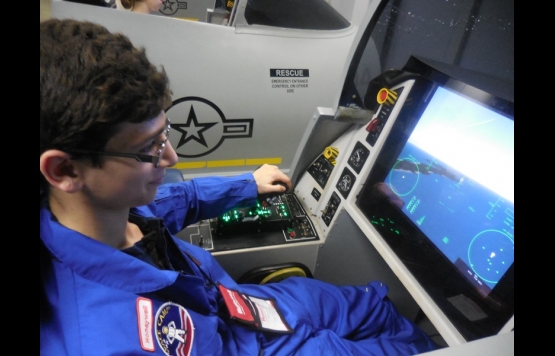 ABD UZAY VE ROKET EĞİTİM MERKEZİNDE BİR KARTALLI LİSELİ