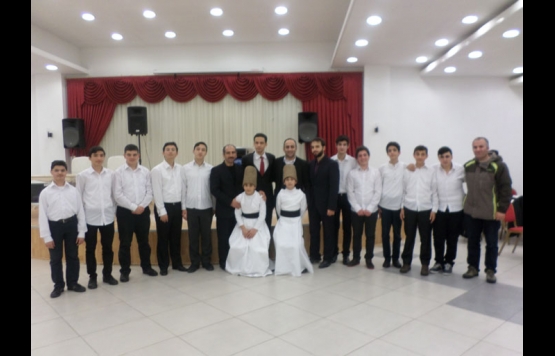Henza Akın Çolakoğlu Anadolu İmam Hatip Lisesi Peygamberimizi anma programı düzenledi