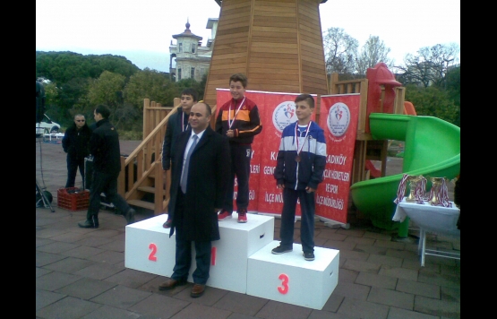 Kadıköy`ün en hızlı öğrencileri