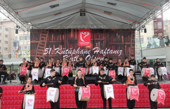  Öğrenciler Kütüphaneler Haftasını Coşkuyla Kutladı