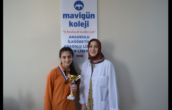 DÜNYA İKİNCİSİ MAVİGÜN DE