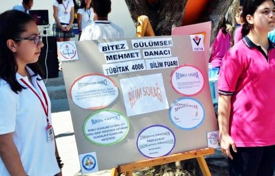 Geleceğin bilim insanları fuara katıldı