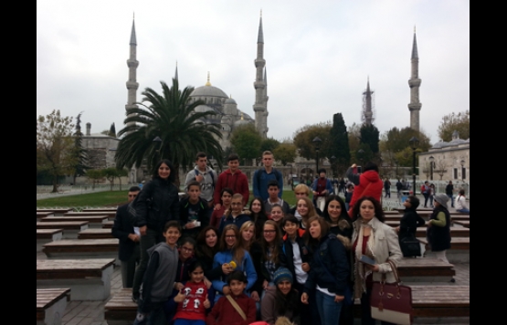 ÇEKMEKÖY ŞEHİT ÖĞRETMEN İZZET YÜKSEL ORTAOKULU AVRUPALI KONUKLARINI AĞIRLADI!!!