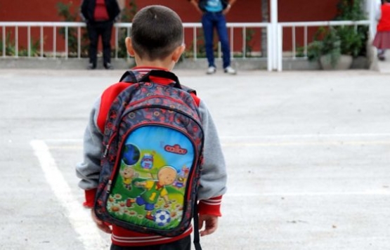 235 bin öğrenci okulu terk etti