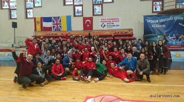 AVRUPA Görme Engelliler Futsal Turnuvası`na Final lisesi öğrencileri katıldı