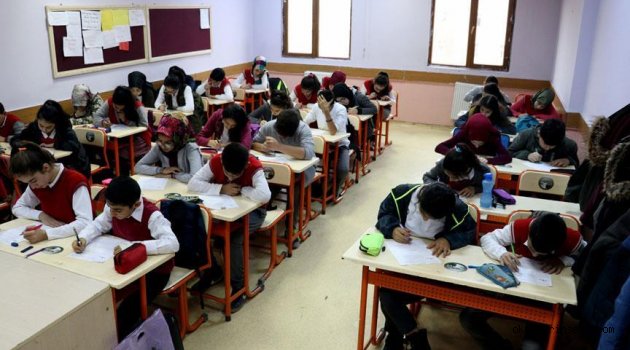`Gözetimsiz sınav` uygulaması hayata geçirildi
