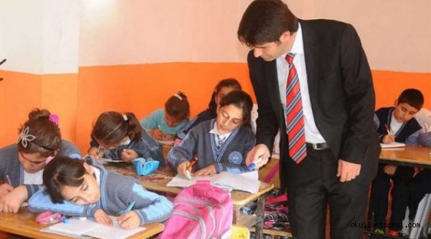 Öğretmenlerin hizmet içi eğitimi yeniden modellenecek